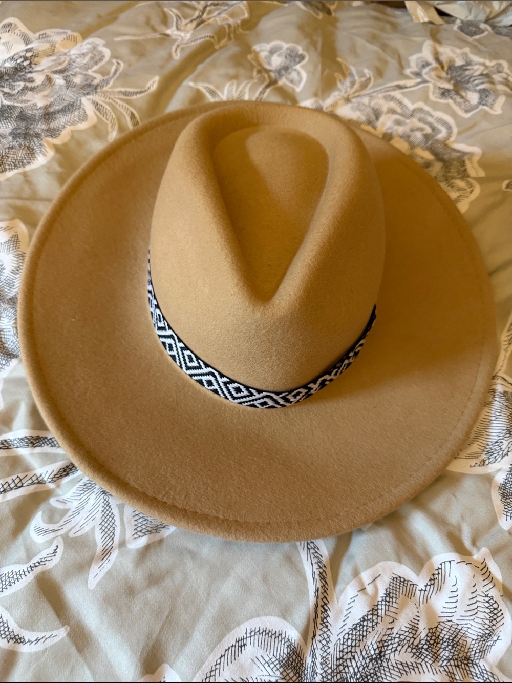 Sonoma Camel Wool Wide-Brim Hat with Black & White Aztec Band
